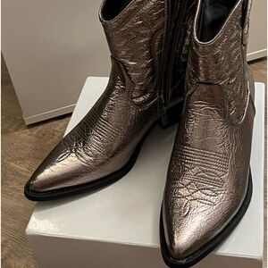 Bronze metallic tooled ladies ankle boot size 10